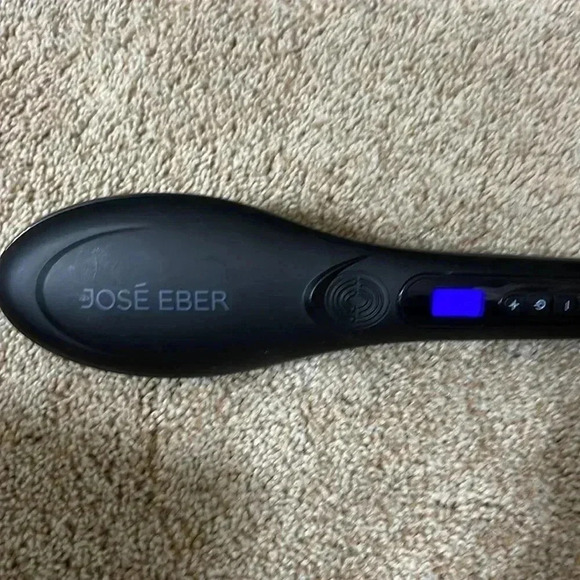 💚 JOSE EBER Digital Straightening Brush - Picture 2 of 6